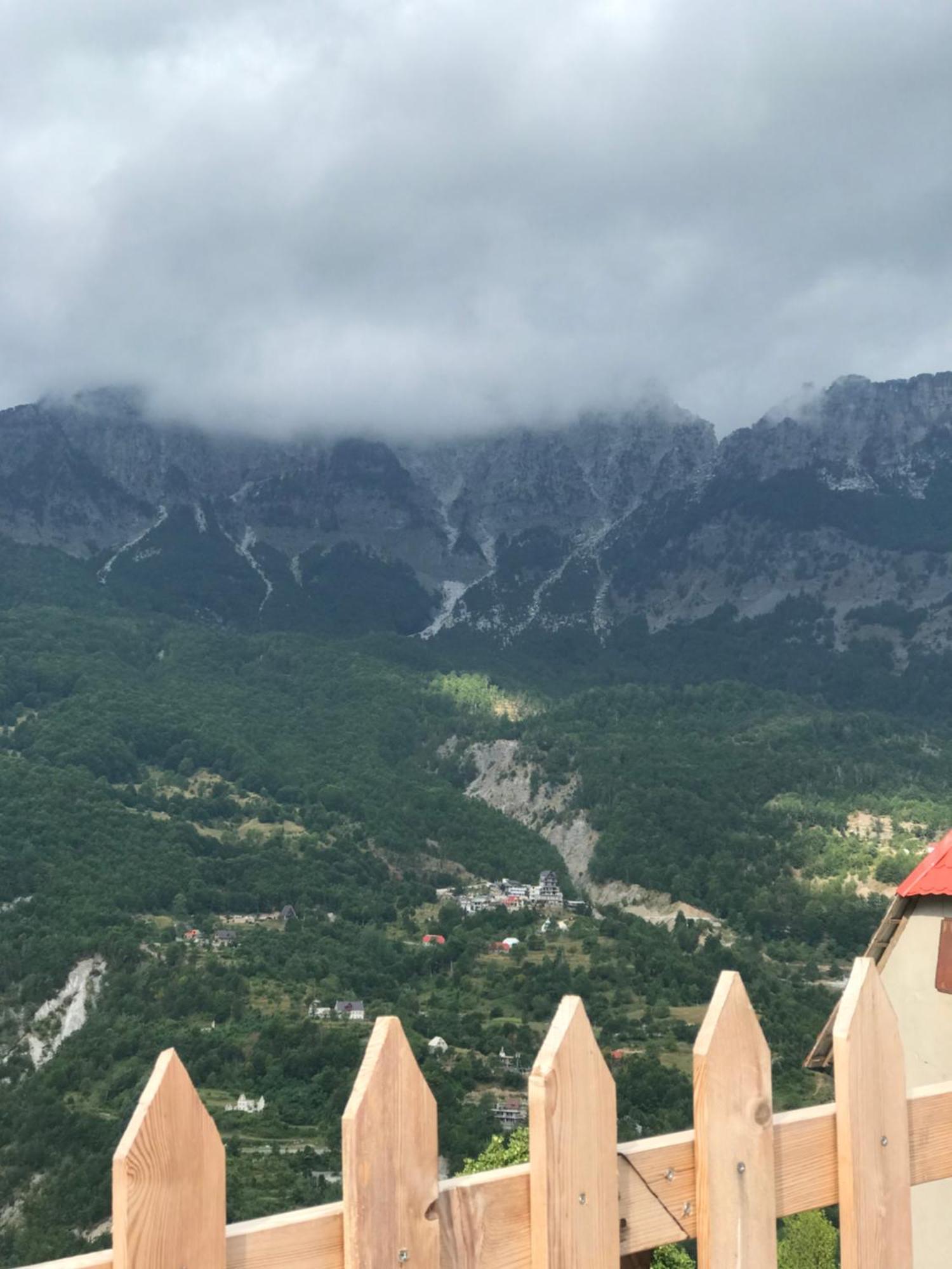 Marash Rrgalla Guesthouse Theth Luaran gambar